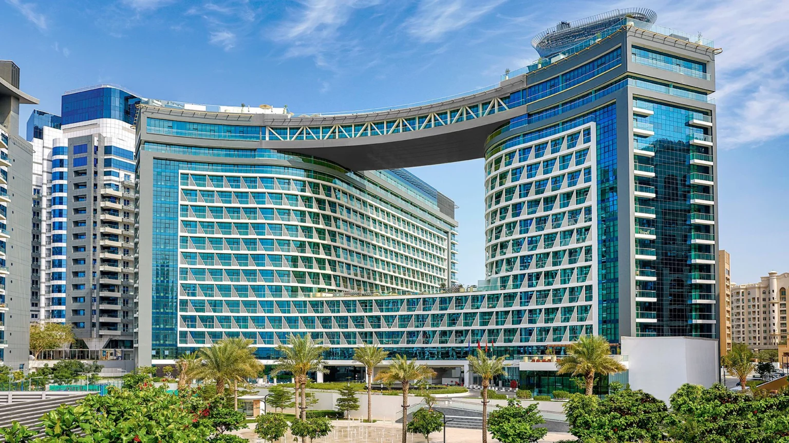 fachada-Totel-NH-Dubai