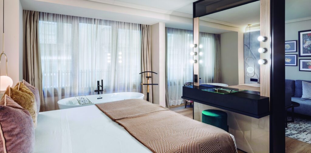 NIVIA BORN BOUTIQUE HOTEL - Principal